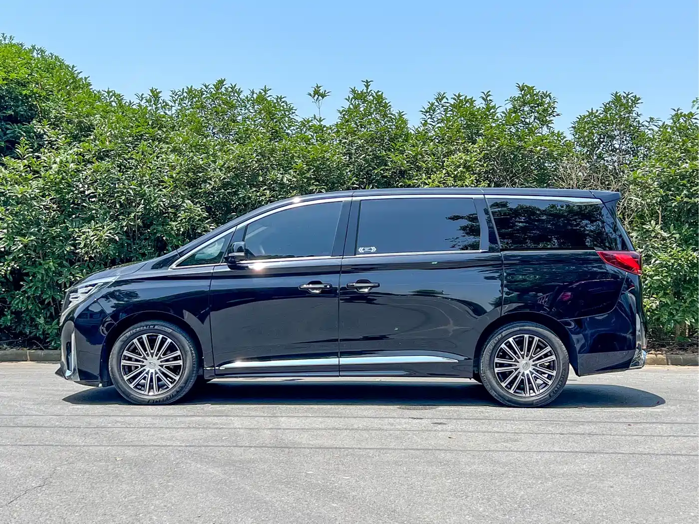 GAC Trumpchi Trumpchi M8 2023 Leading Series 390T Prestige Edition фото 6