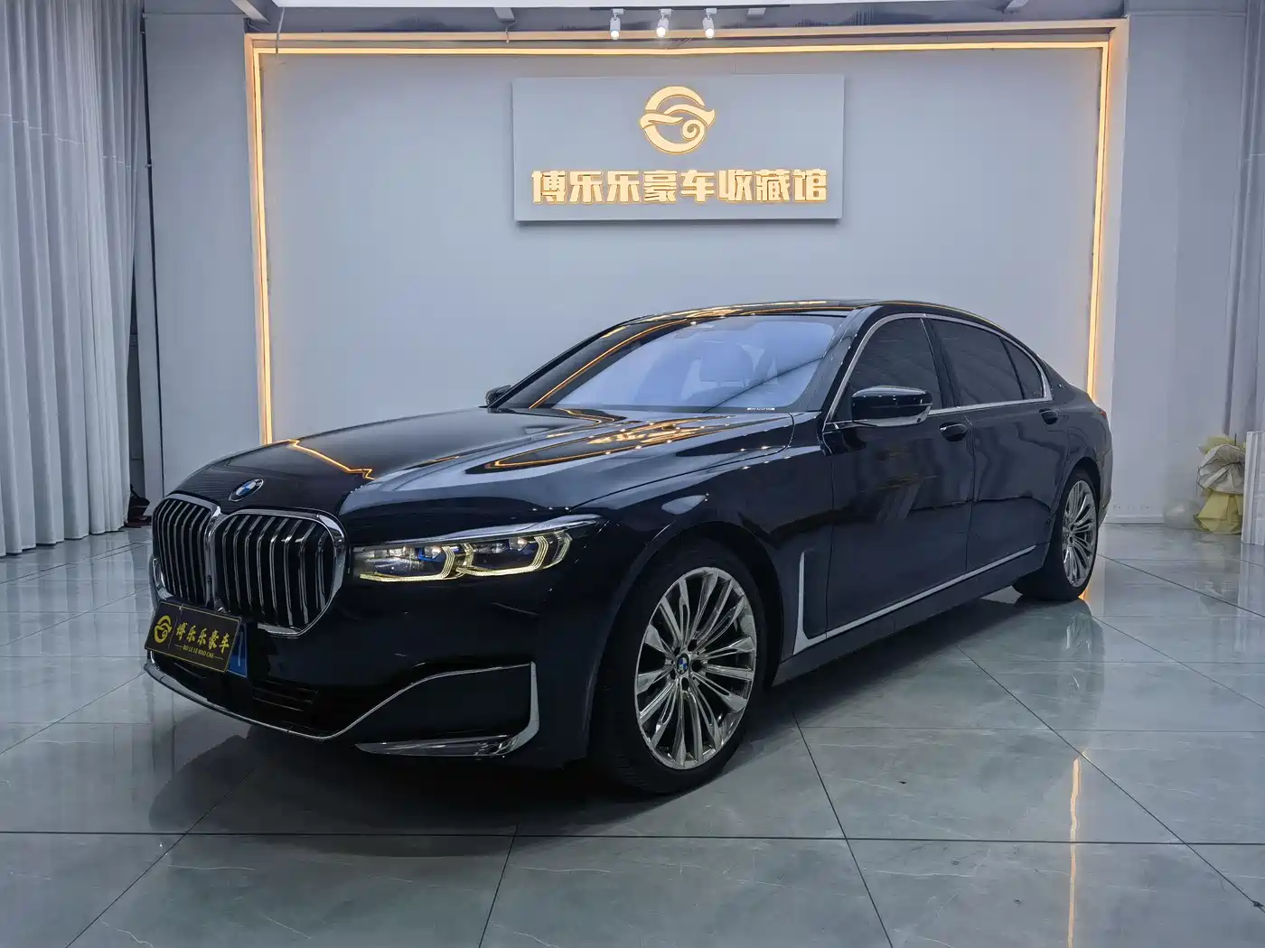 BMW 7 Series 2019 Facelift M760Li xDrive V12 Luxury Package