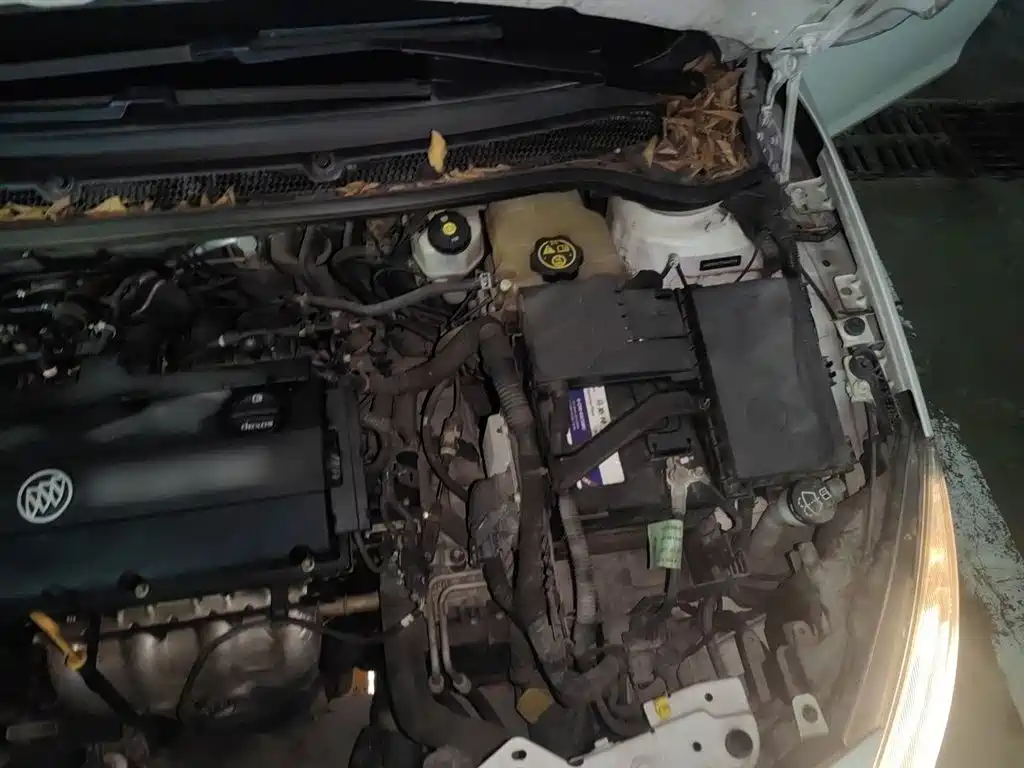 Buick Excelle 2014 XT 1.6L Automatic Fashion фото 22