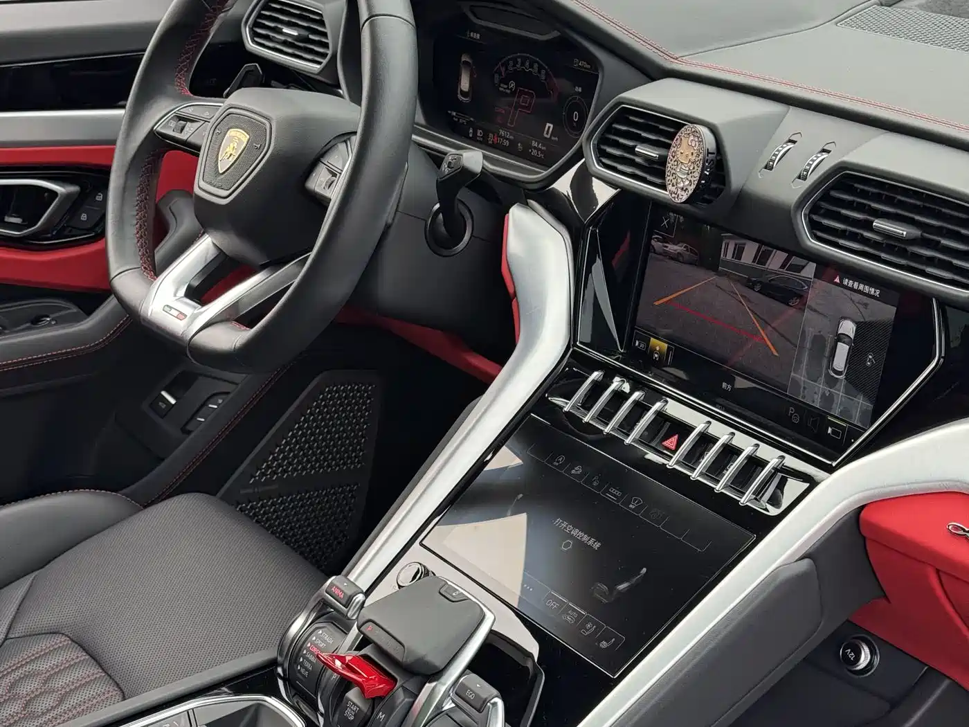 Lamborghini Urus 2023 4.0T V8 S фото 16