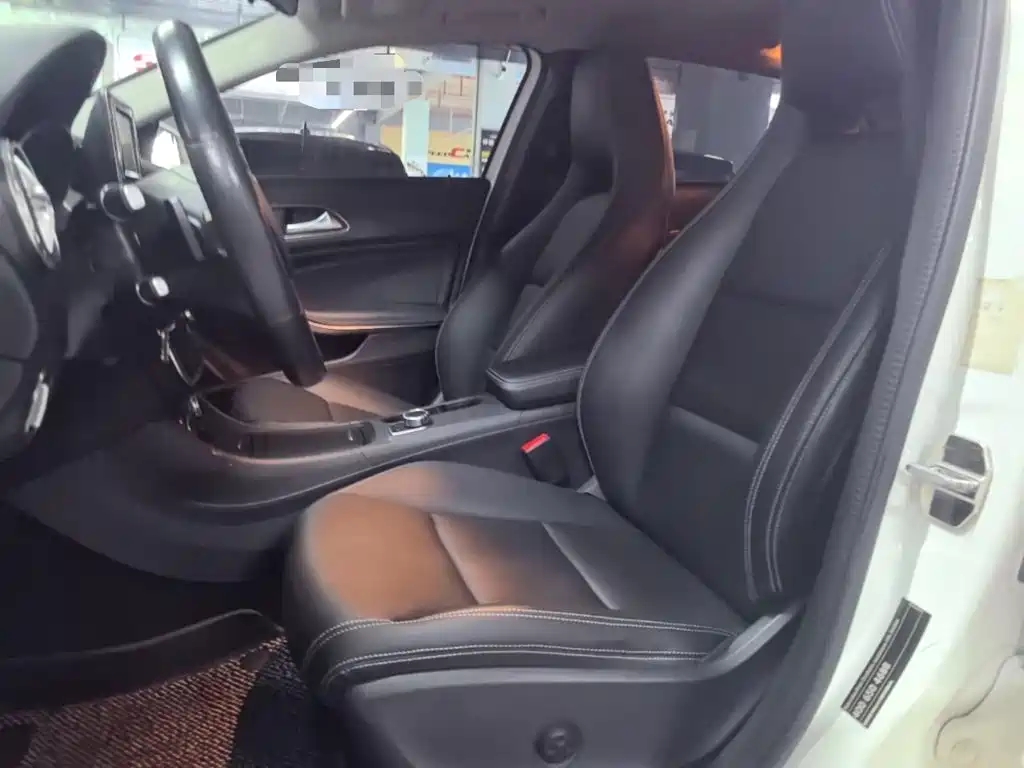 Mercedes-Benz GLA 2015 2015 GLA 220 4MATIC Fashion Edition