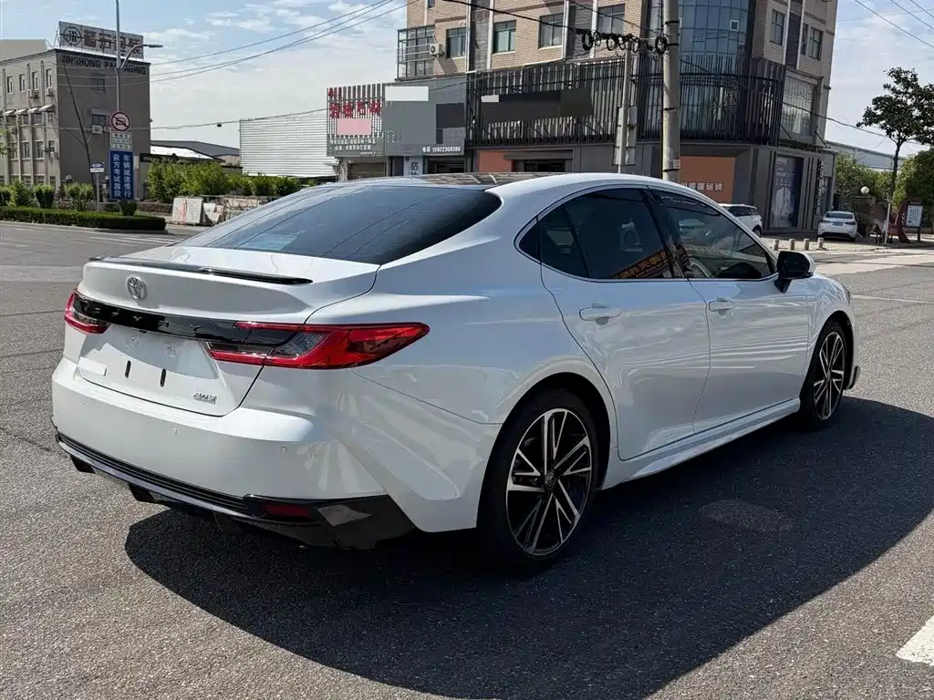 Toyota Camry 2024 2.0S Sport Edition фото 5