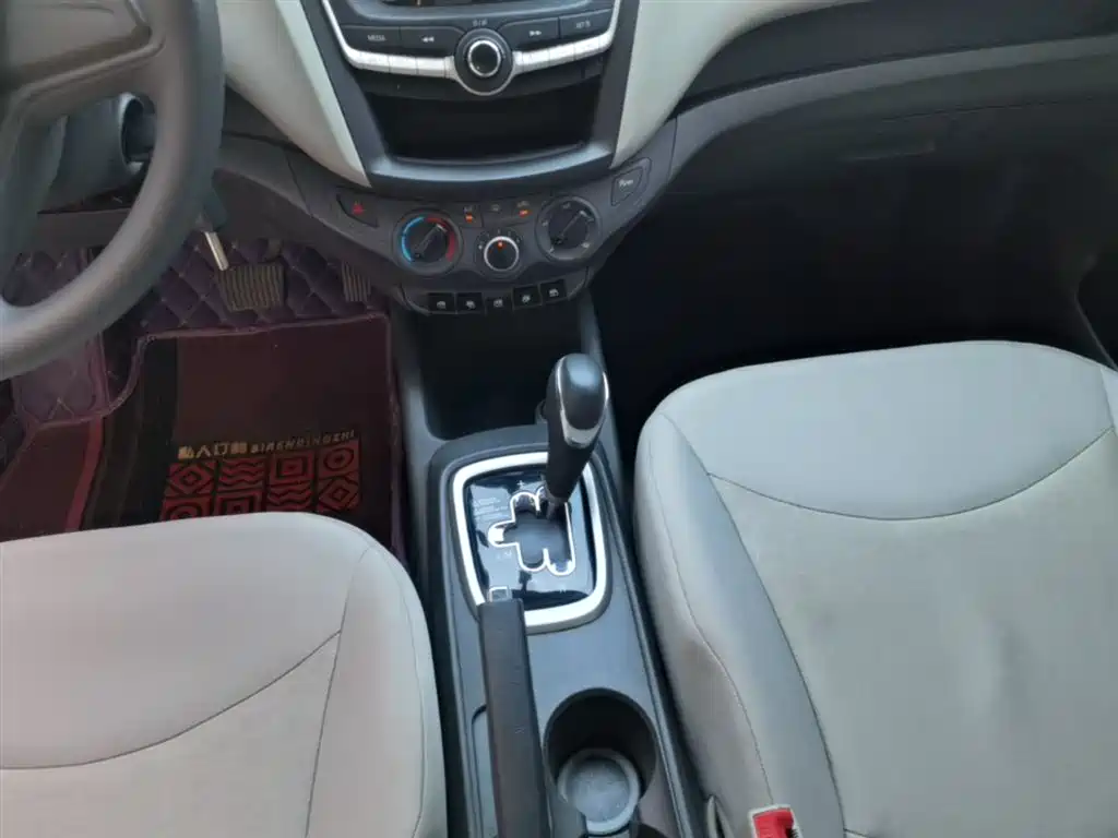 Chevrolet Sail 2018 Sail 3 1.3L AMT Ideal фото 14