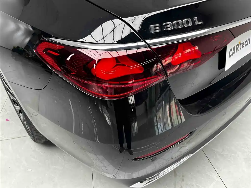 Mercedes-Benz E-Class 2024 Model E 300 L Luxury фото 5