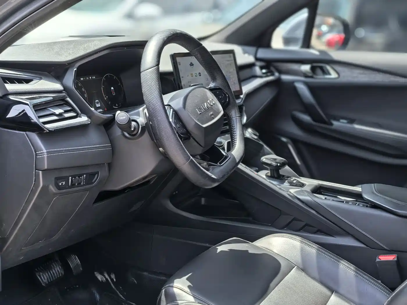 Lynk & Co 06 2023 Remix 1.5T Power Pro фото 21