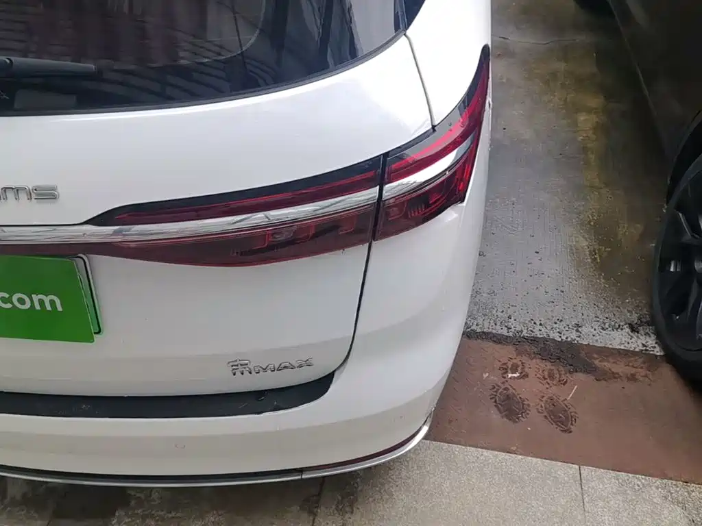 BYD Song MAX New Energy 2023 2022 DM-i 105KM Flagship Model