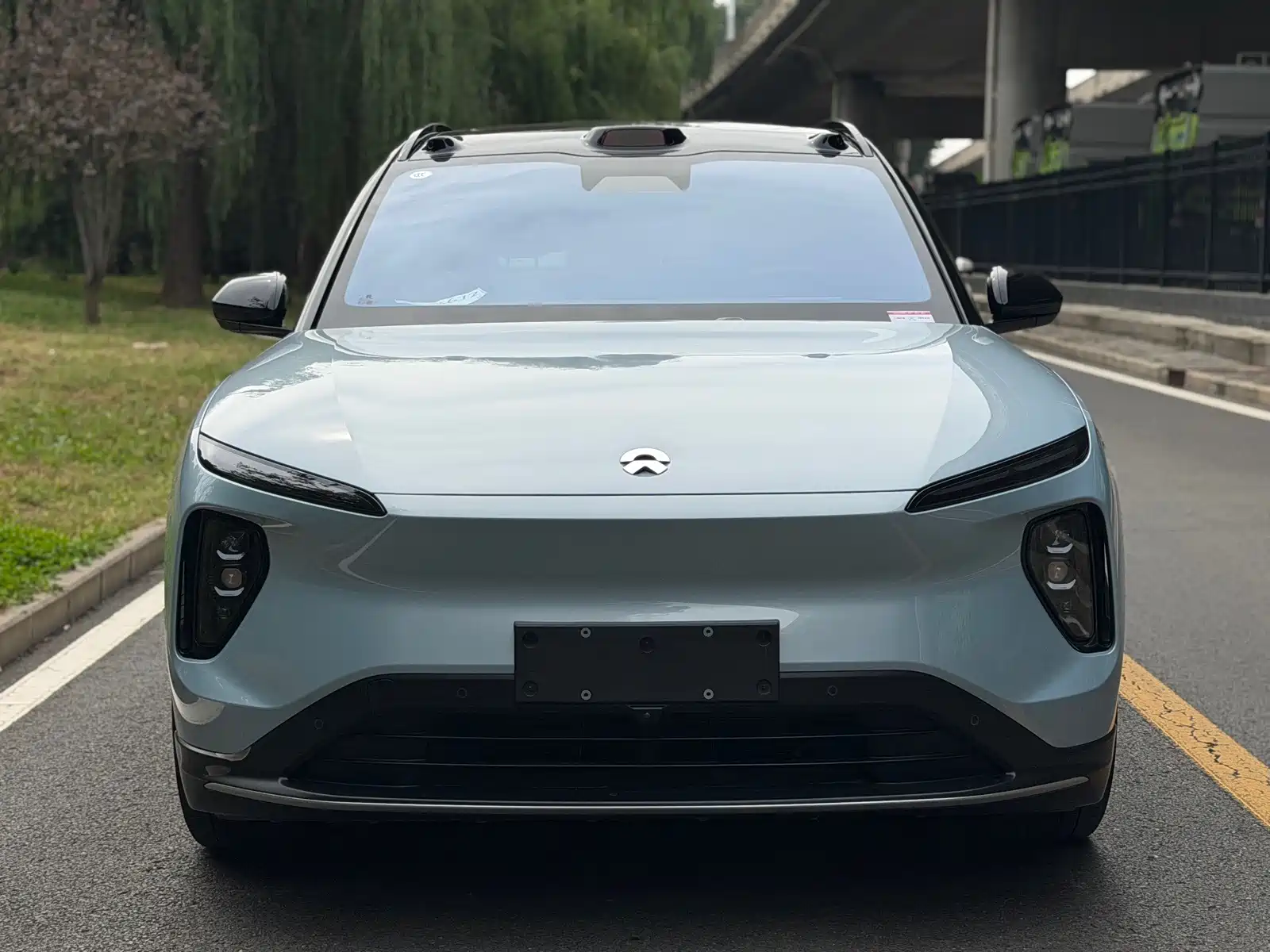 Фото 2 - NIO ES6