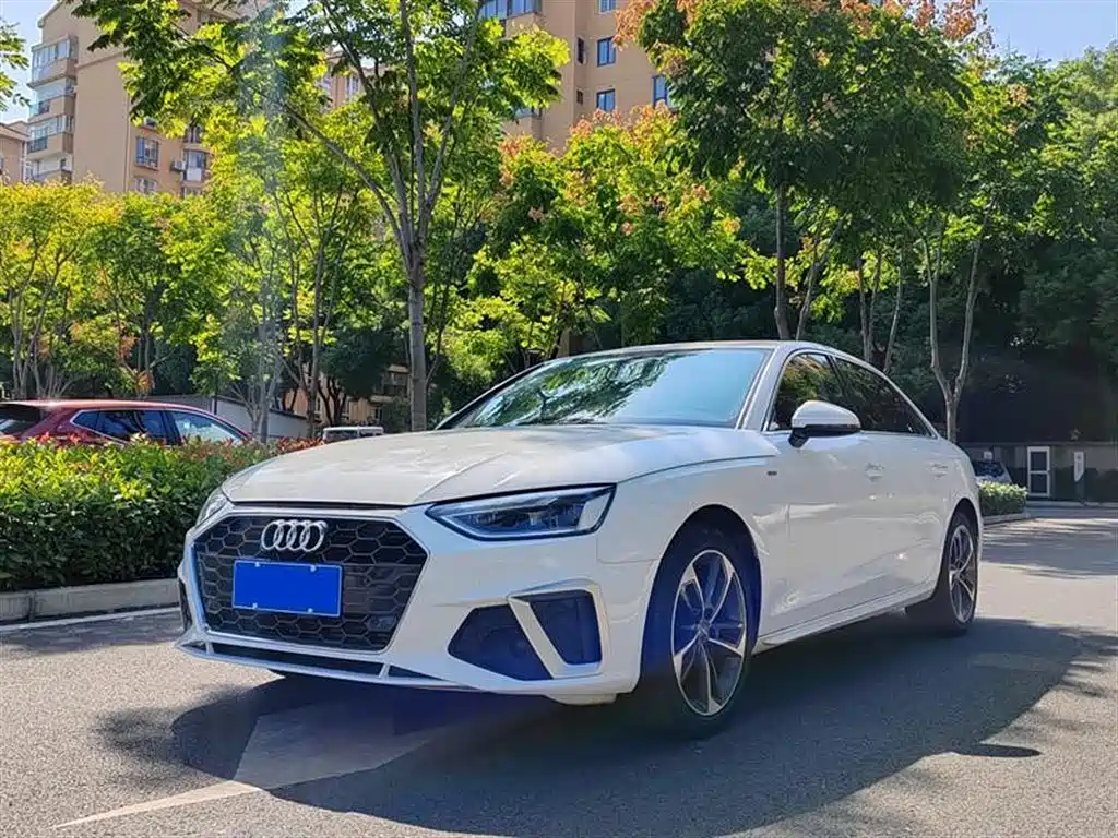 Audi A4L 2020 40 TFSI Fashion Dynamic Edition