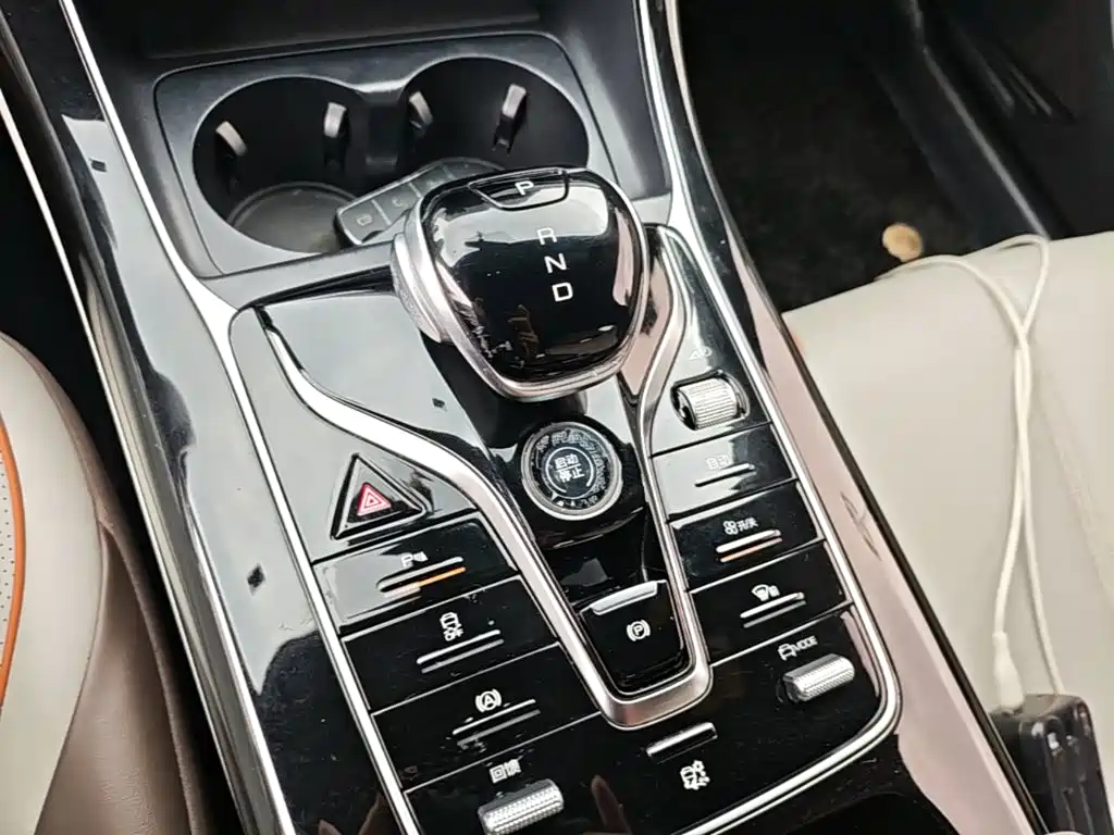 Фото 14 - BYD Qin PLUS