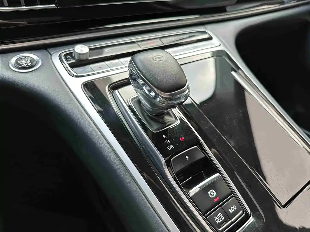 GAC Trumpchi Trumpchi M8 2021 Leading Show Series 390T Ultimate Edition фото 15