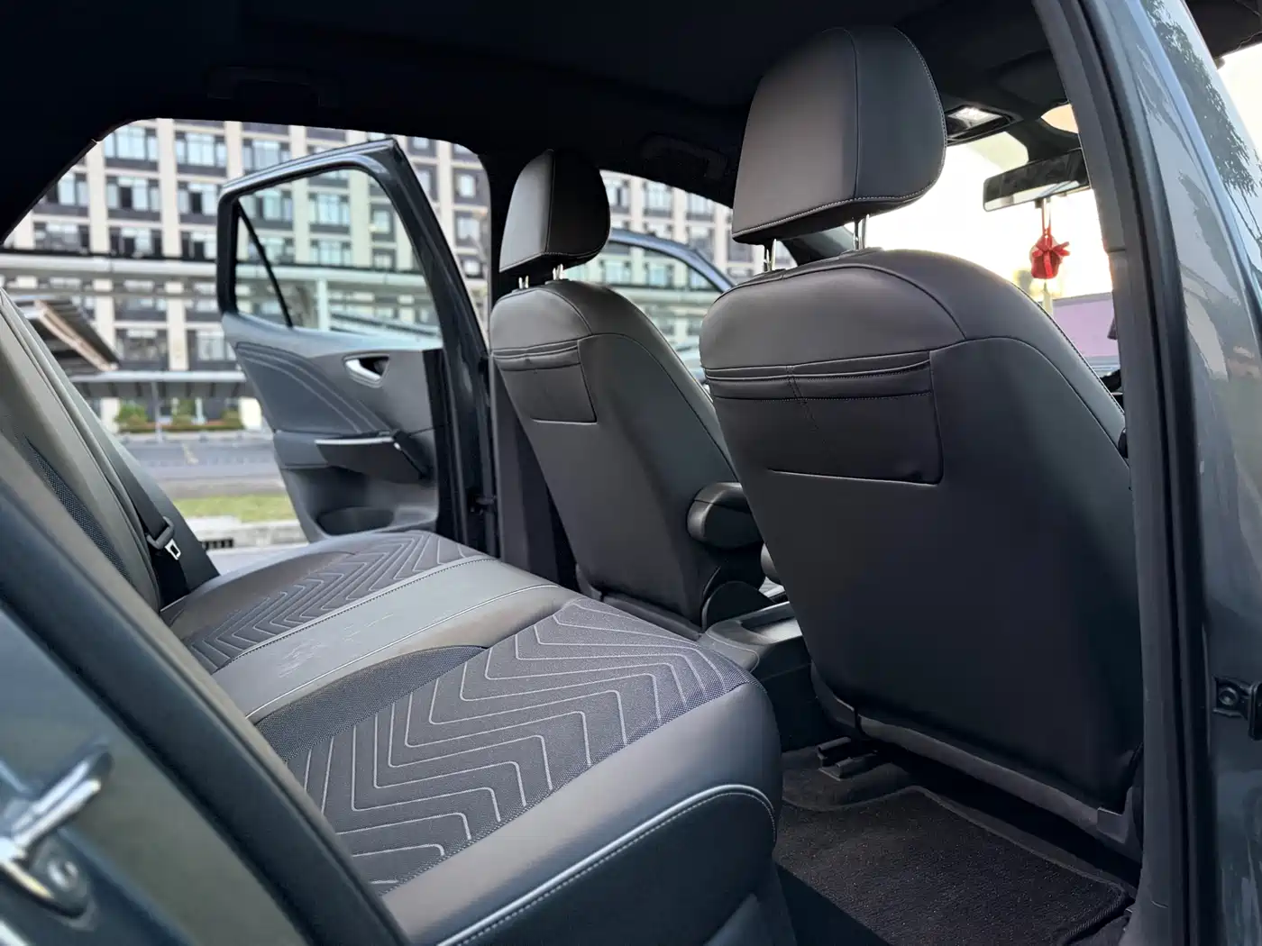 Volkswagen ID.3 2023 Upgraded Pure Intelligence Edition фото 14