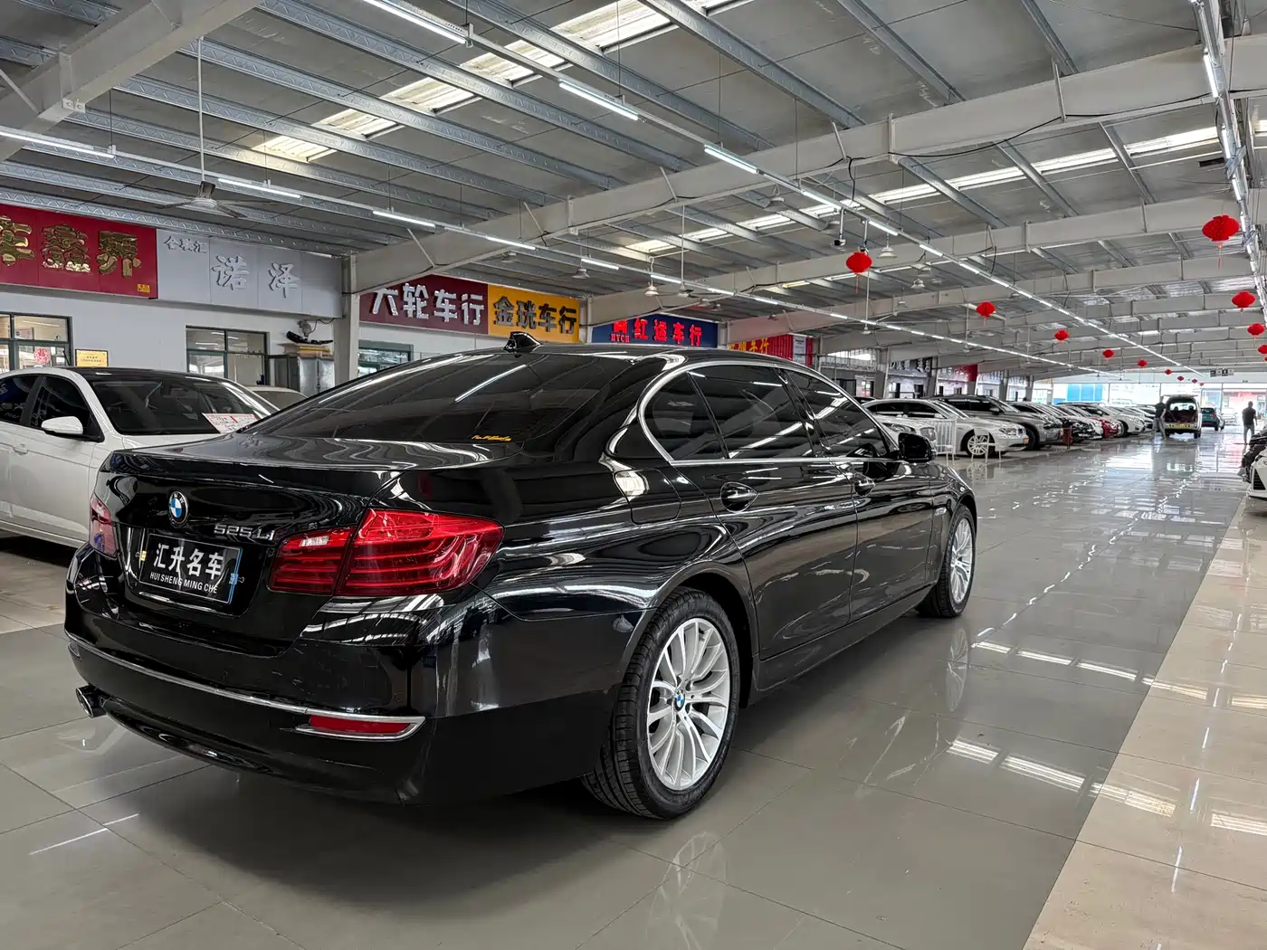 BMW 5 Series 2017 525Li Luxury Design Package фото 22