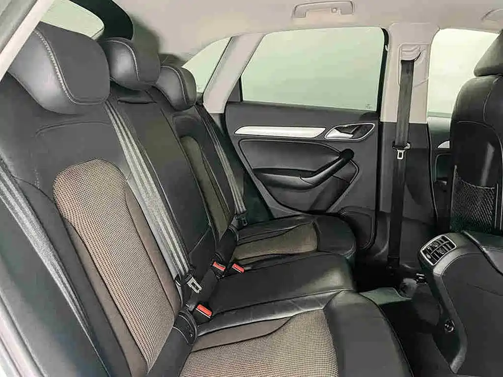 Audi Q3 2016 30 TFSI Fashion фото 7