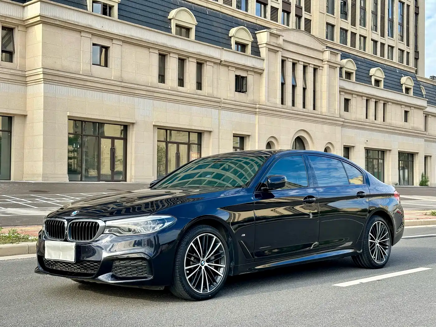 BMW 5 Series 2019 530Li Premium M Sport Package