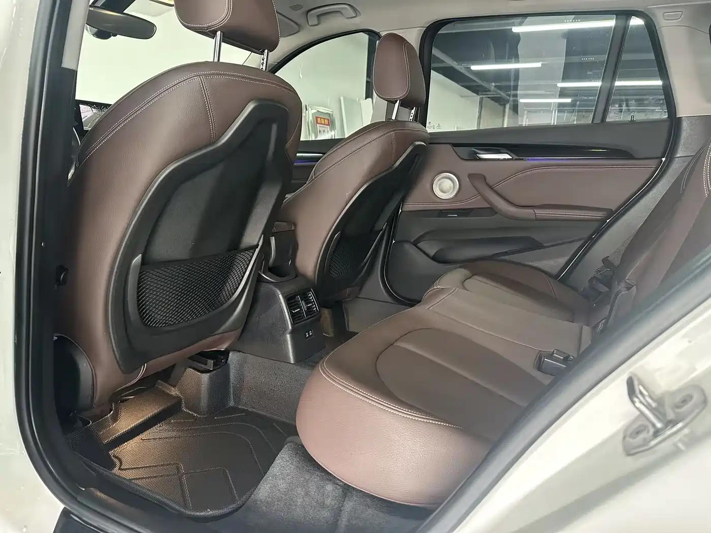 BMW X1 2022 sDrive25Li Leading фото 15
