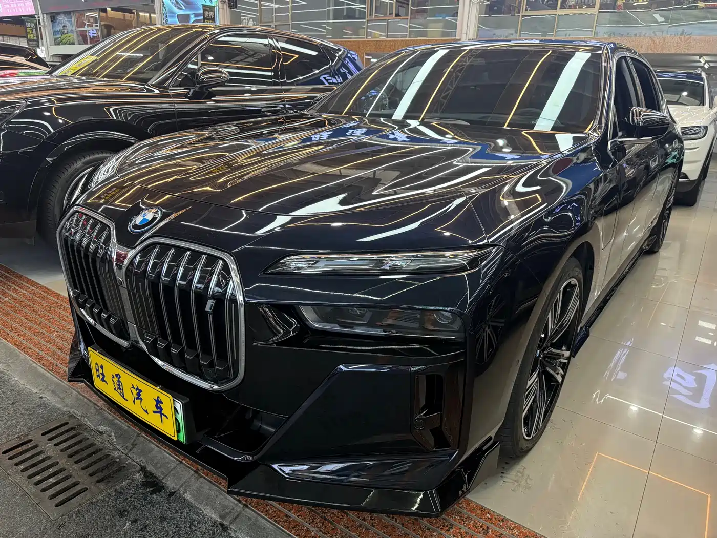 BMW i7 2023 eDrive50L Premium M Sport Package