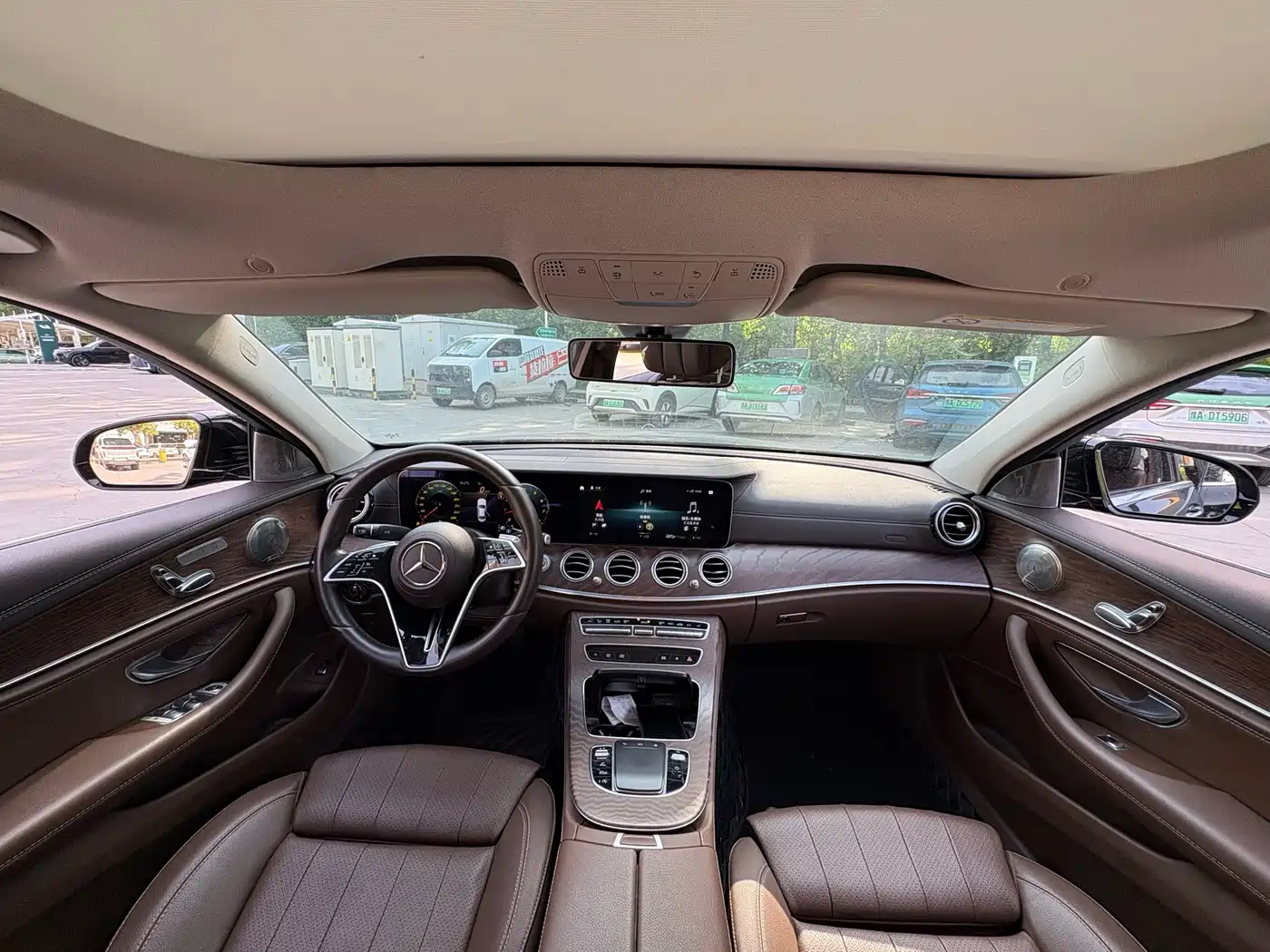 Mercedes-Benz E-Class 2023 E 260 L фото 5