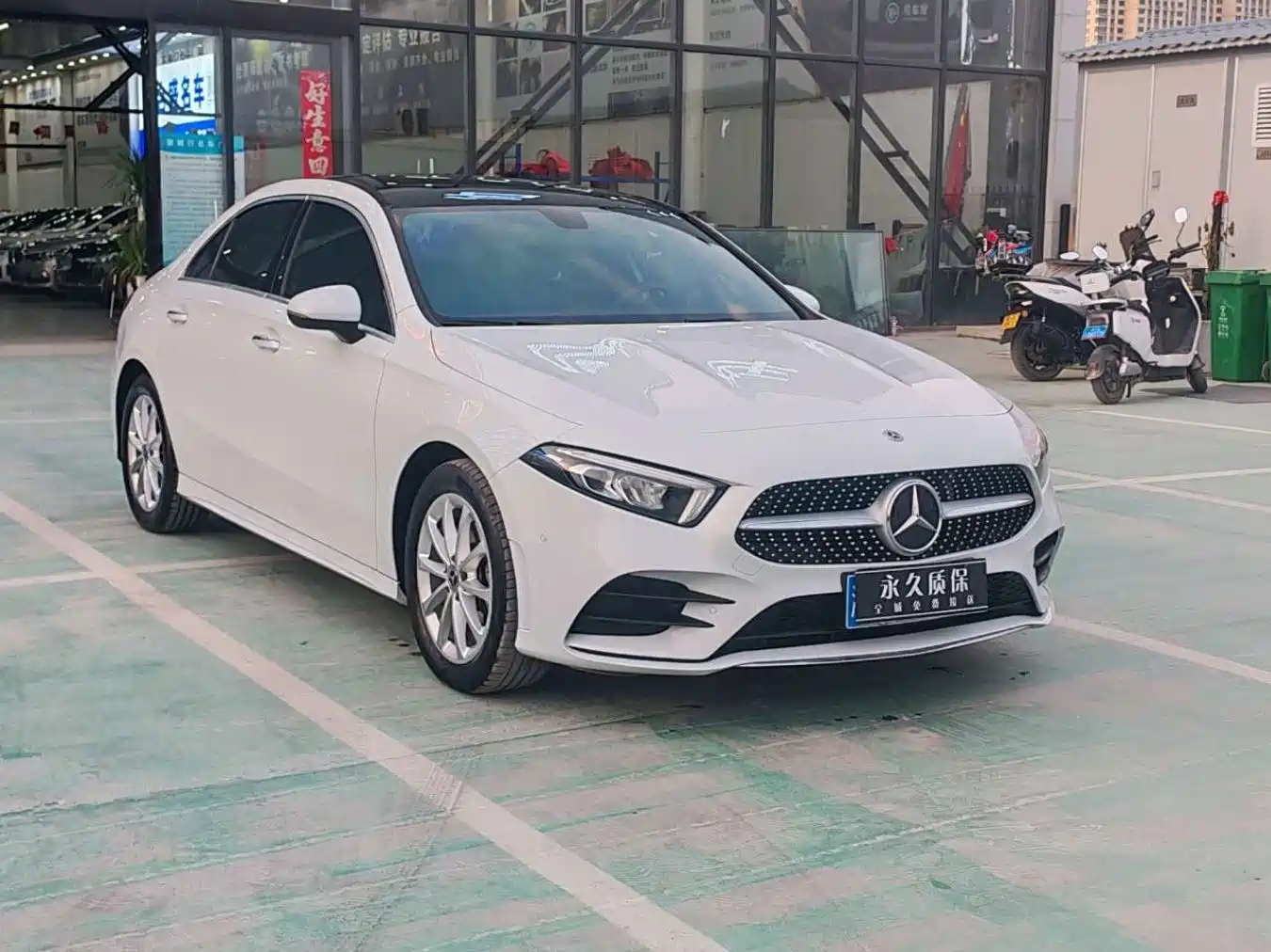 MERCEDES-BENZ A CLASS