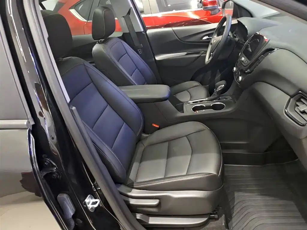 Chevrolet Equinox 2022 535T Galloping Edition фото 25
