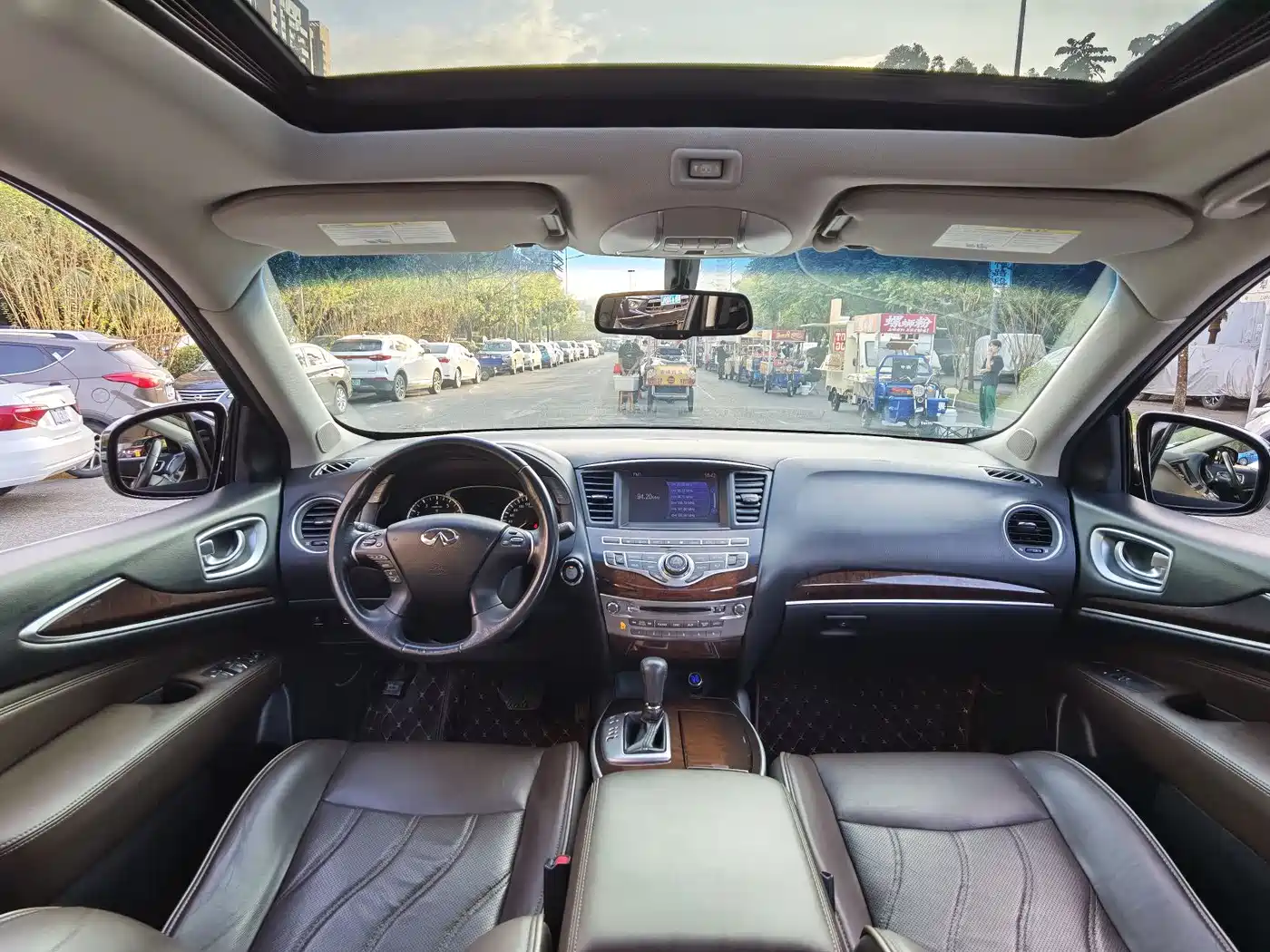 Infiniti QX60 (Import) 2016 2014 Model 2.5 S/C Hybrid 2WD Excellence Edition