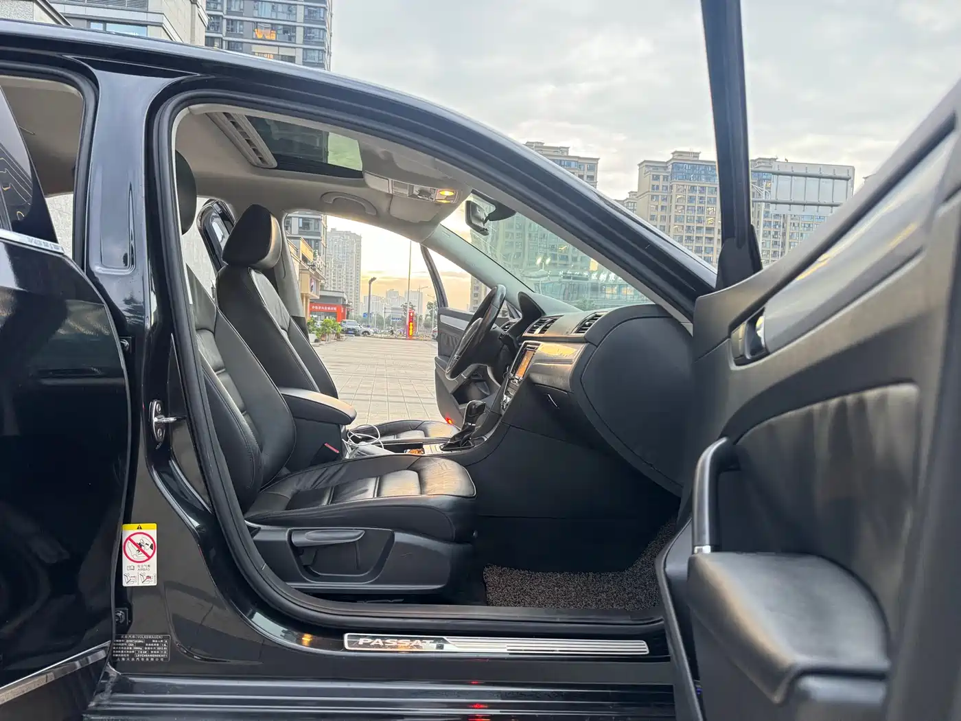 Volkswagen Passat 2013 1.8TSI DSG Yuzun фото 9