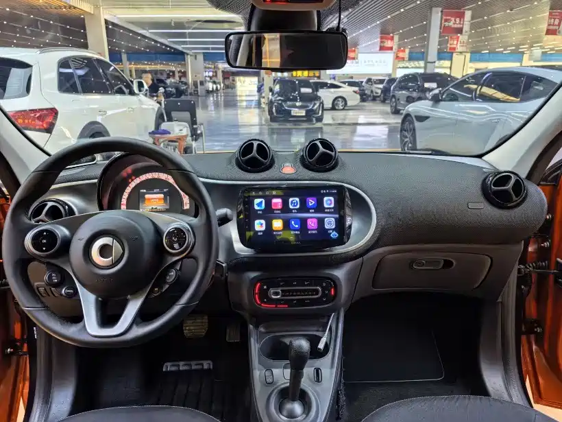 smart forfour 2018 2018 1.0L 52kW Passion Edition