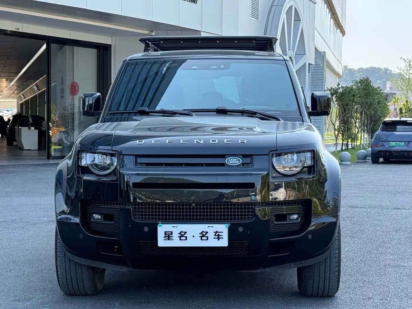 Land Rover Defender 2024 110 3.0T P400 X-DYNAMIC HSE фото 2