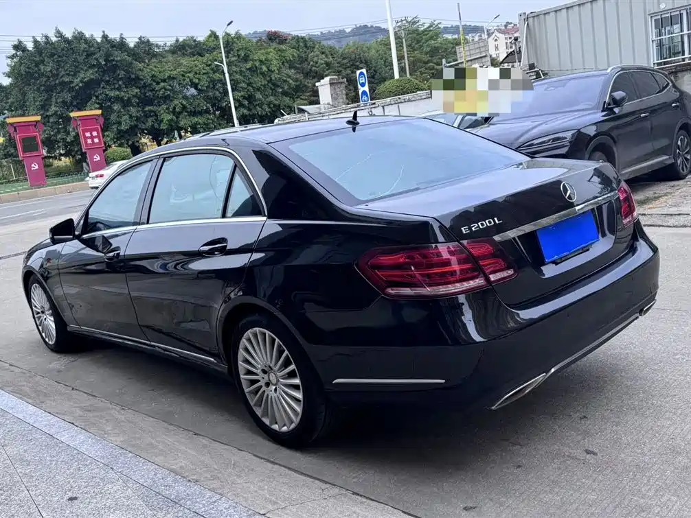 Mercedes-Benz E-Class 2015 Facelift E 200 L фото 4