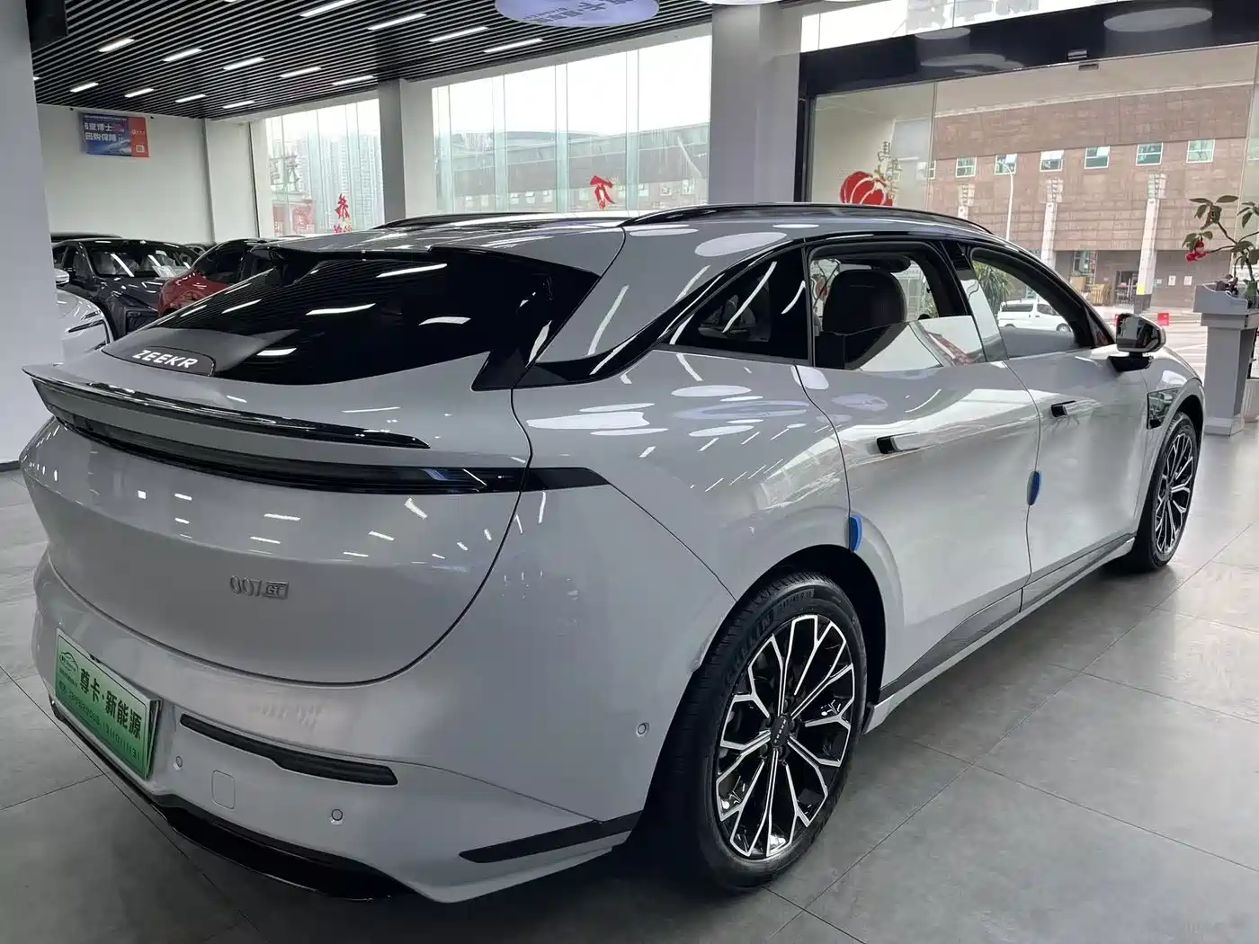 ZEEKR EXTREME KRYPTON 007GT