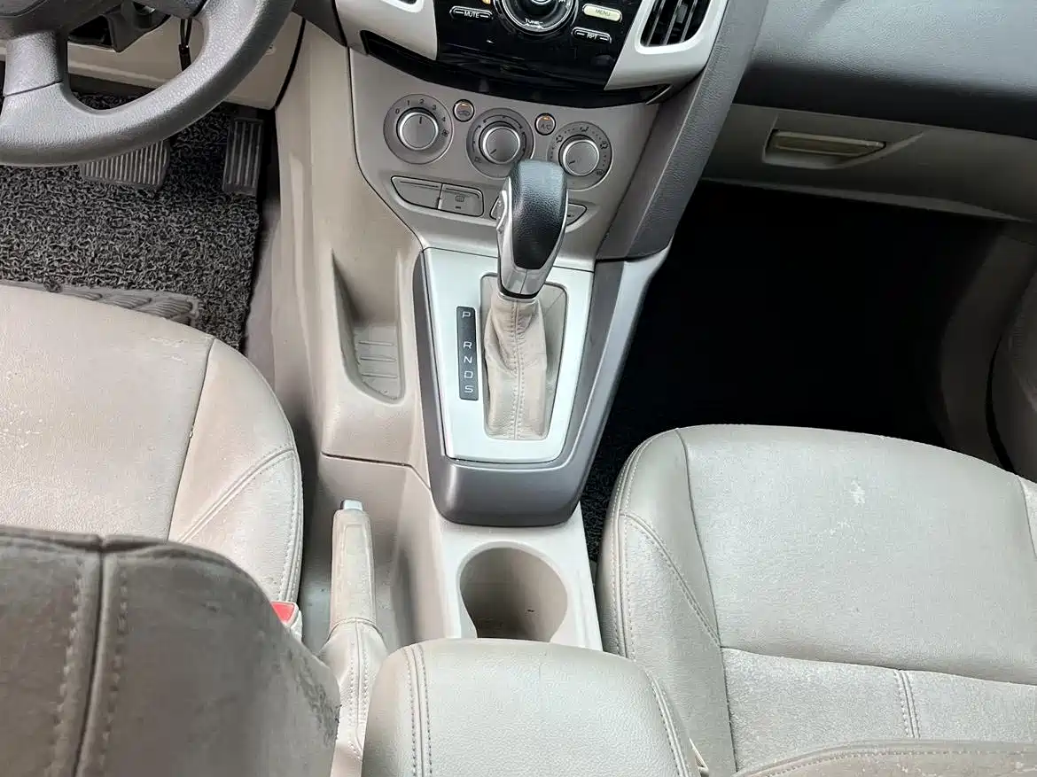 Ford Focus 2013 2012 Sedan 1.6L Automatic Comfort