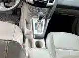 Фото 7 - Ford Focus