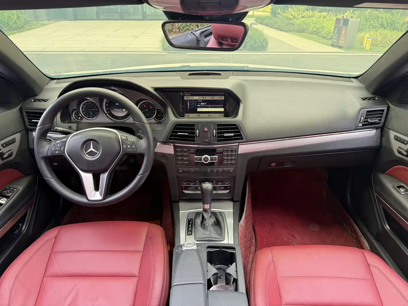 Mercedes-Benz E-Class (Import) 2012 E 260 CGI Convertible фото 5