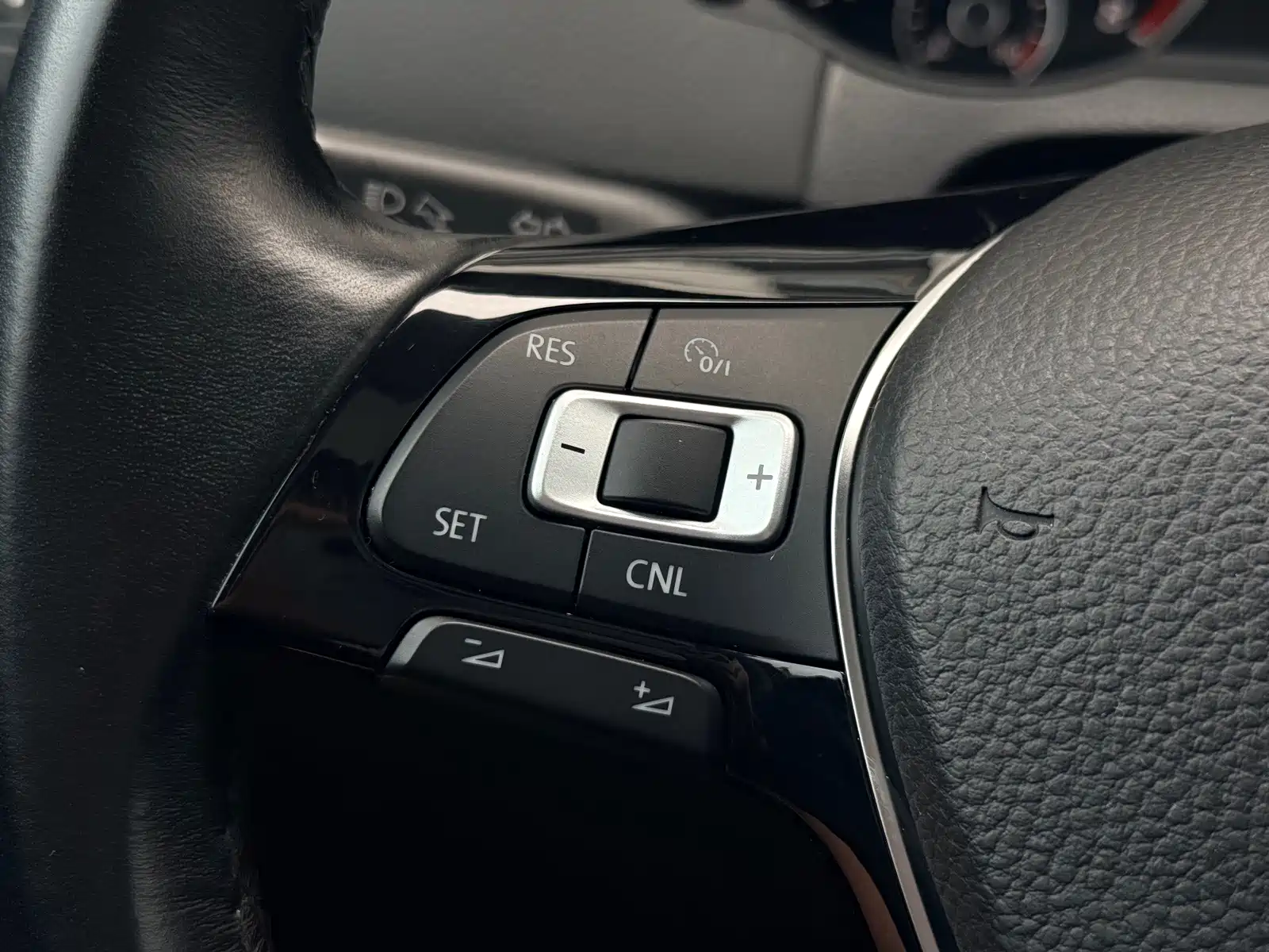 Фото 31 - Volkswagen Sharan