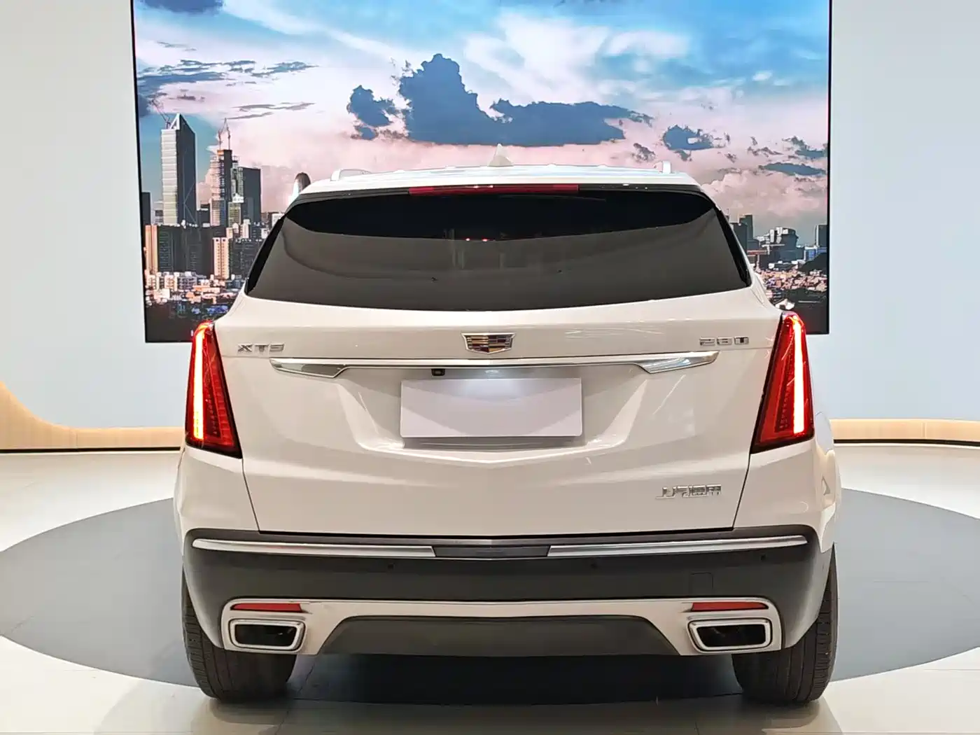 CADILLAC XT5