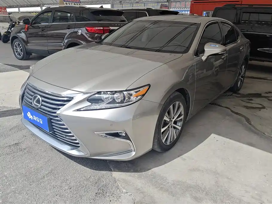 Lexus ES 2015 200 Elite Edition