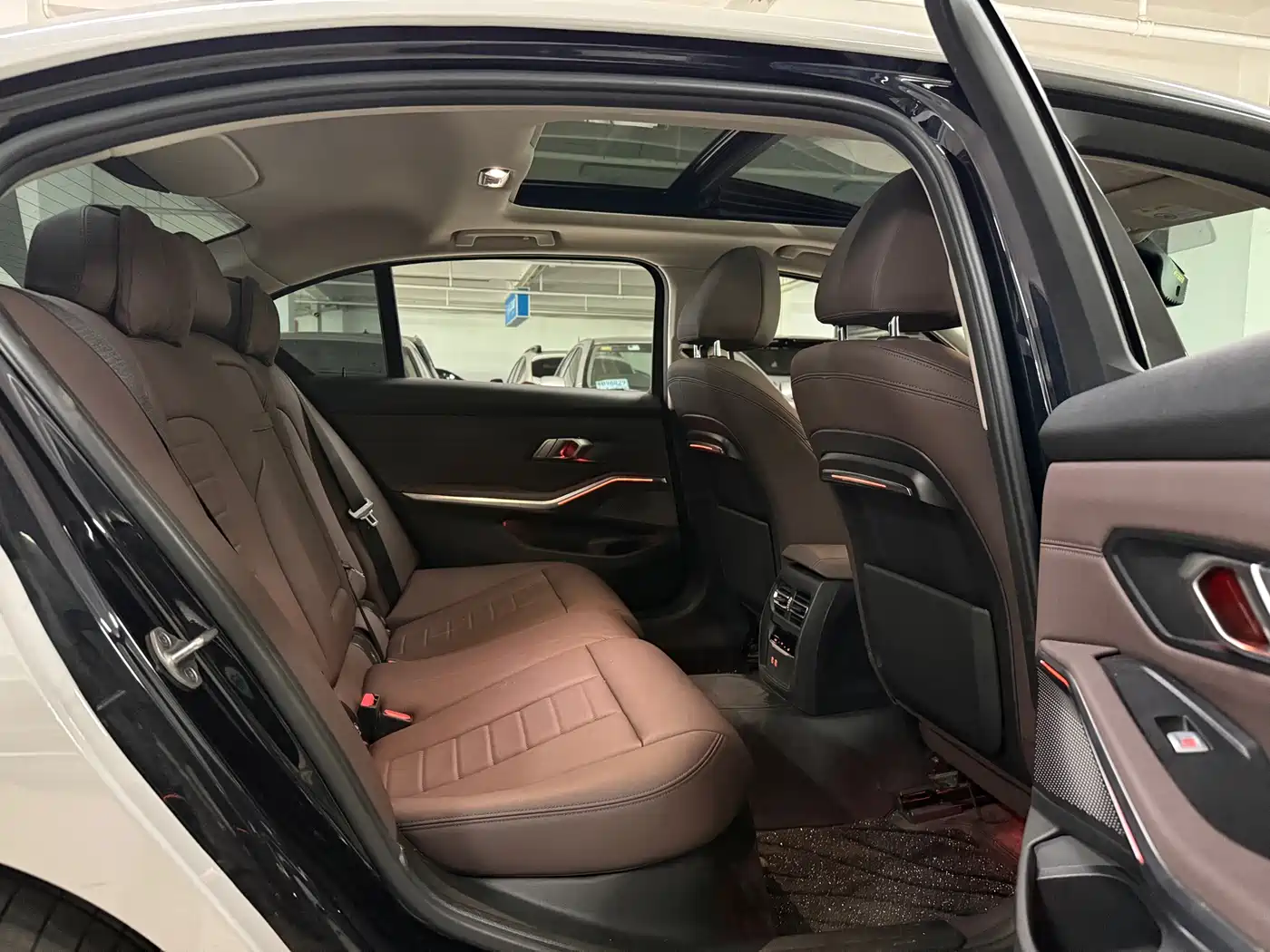 BMW 3 Series 2021 320Li M Sport Package фото 9