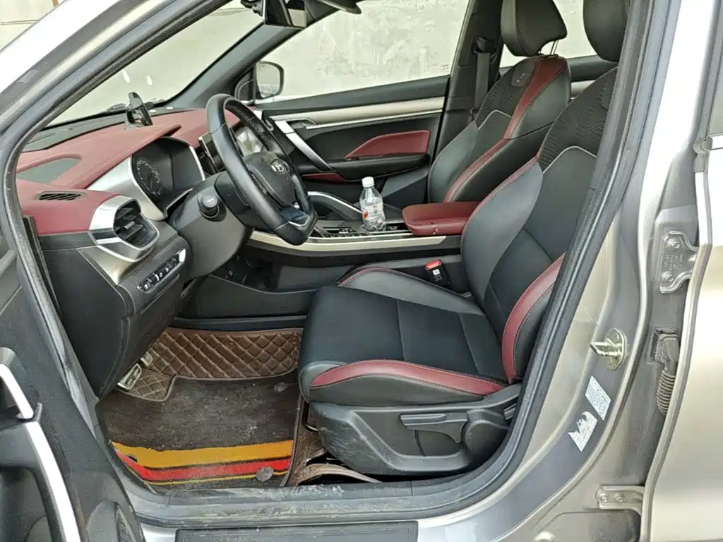 Geely Coolray 2020 2020 PRO 260T DCT Knight