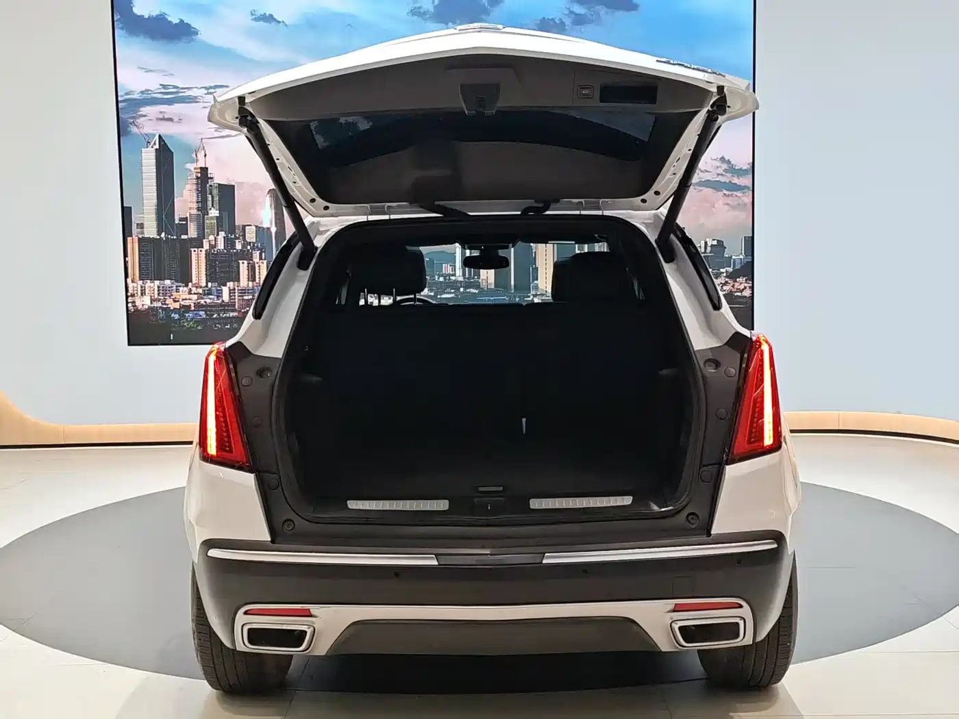 CADILLAC XT5
