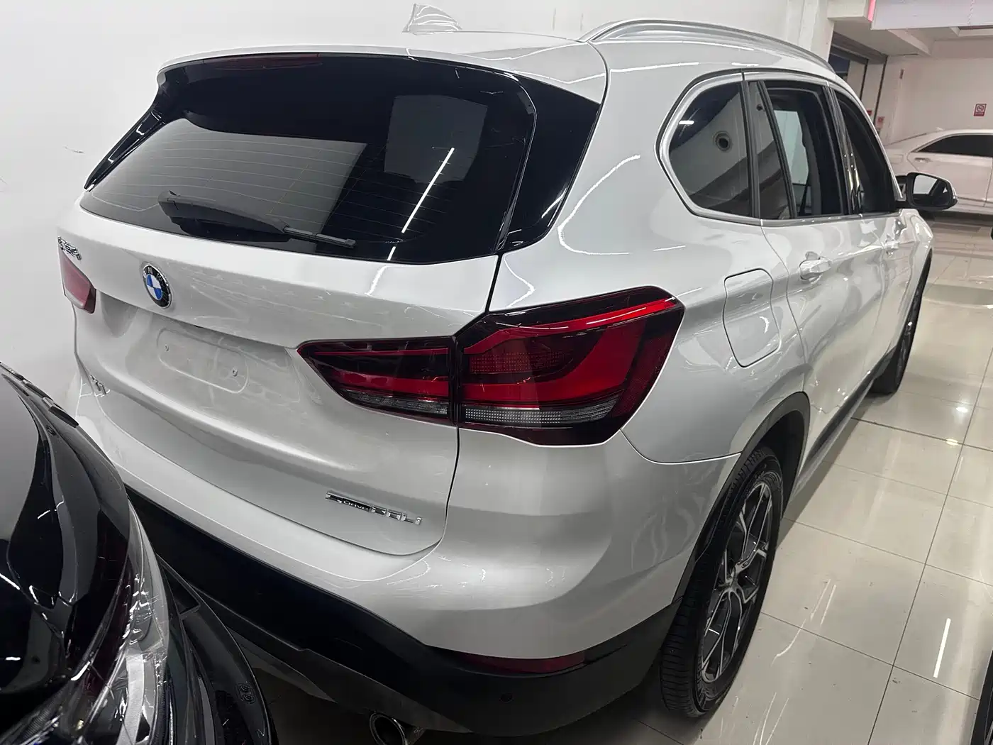 BMW X1 2022 sDrive20Li Fashion фото 11