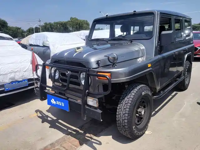  BAW (Beijing Automobile Works) 212 Classic 2020 2.4T Square Door Hardtop