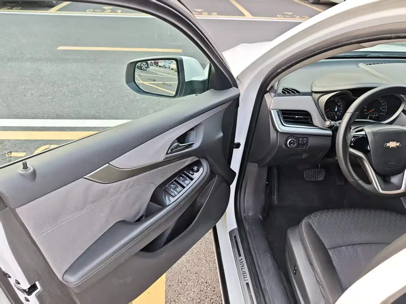 Chevrolet Malibu 2017 1.5T Automatic Comfort Edition фото 11