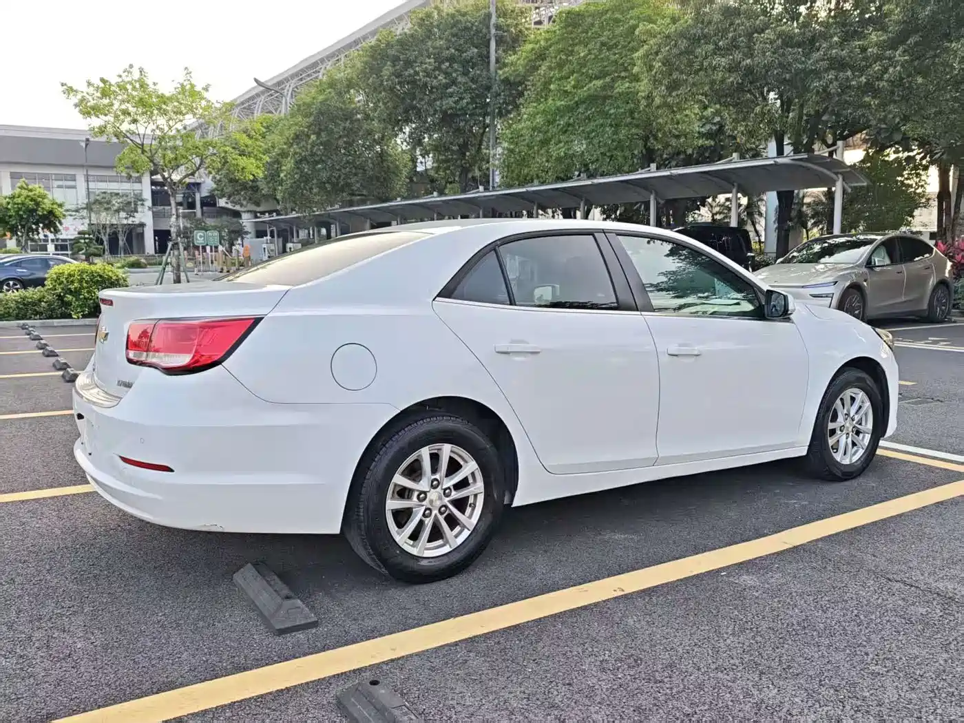 Chevrolet Malibu 2017 1.5T Automatic Comfort Edition фото 20