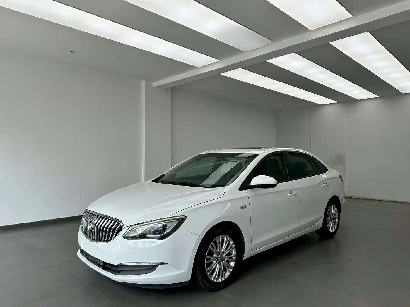 Buick Excelle 2016 15N Automatic Elite