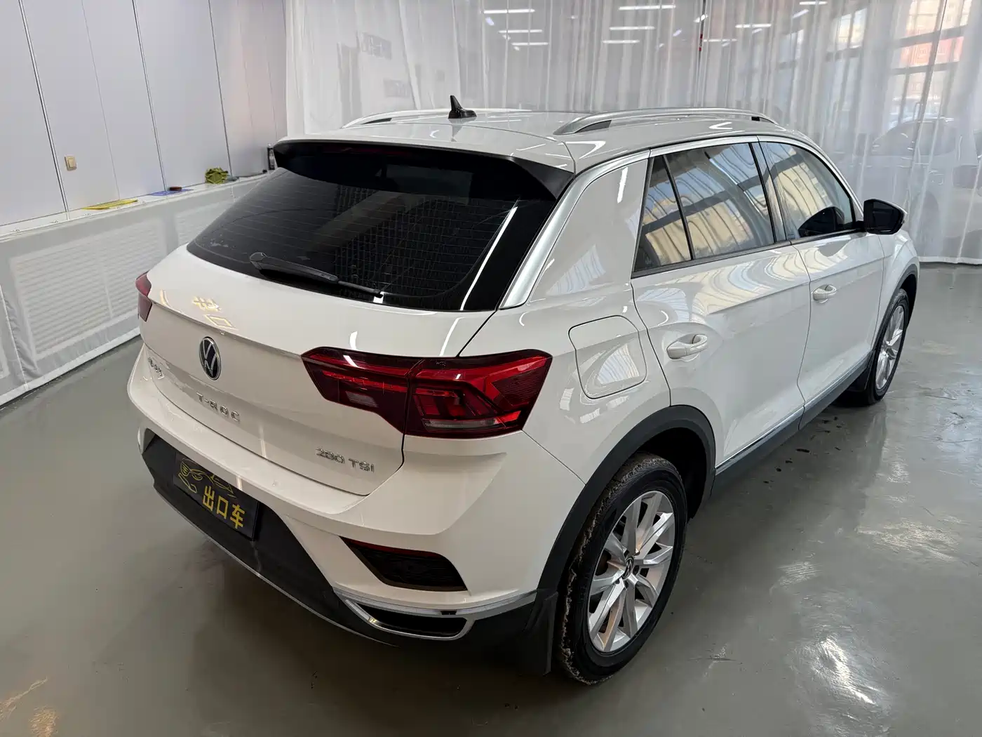 Volkswagen T-ROC 2022 280TSI DSG 2WD Elite PLUS фото 6