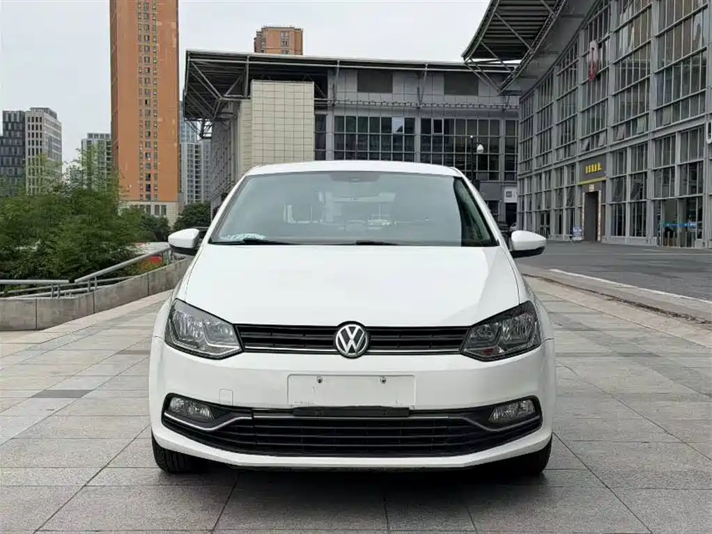 Volkswagen Polo 2014 1.4L Automatic Comfort Edition
