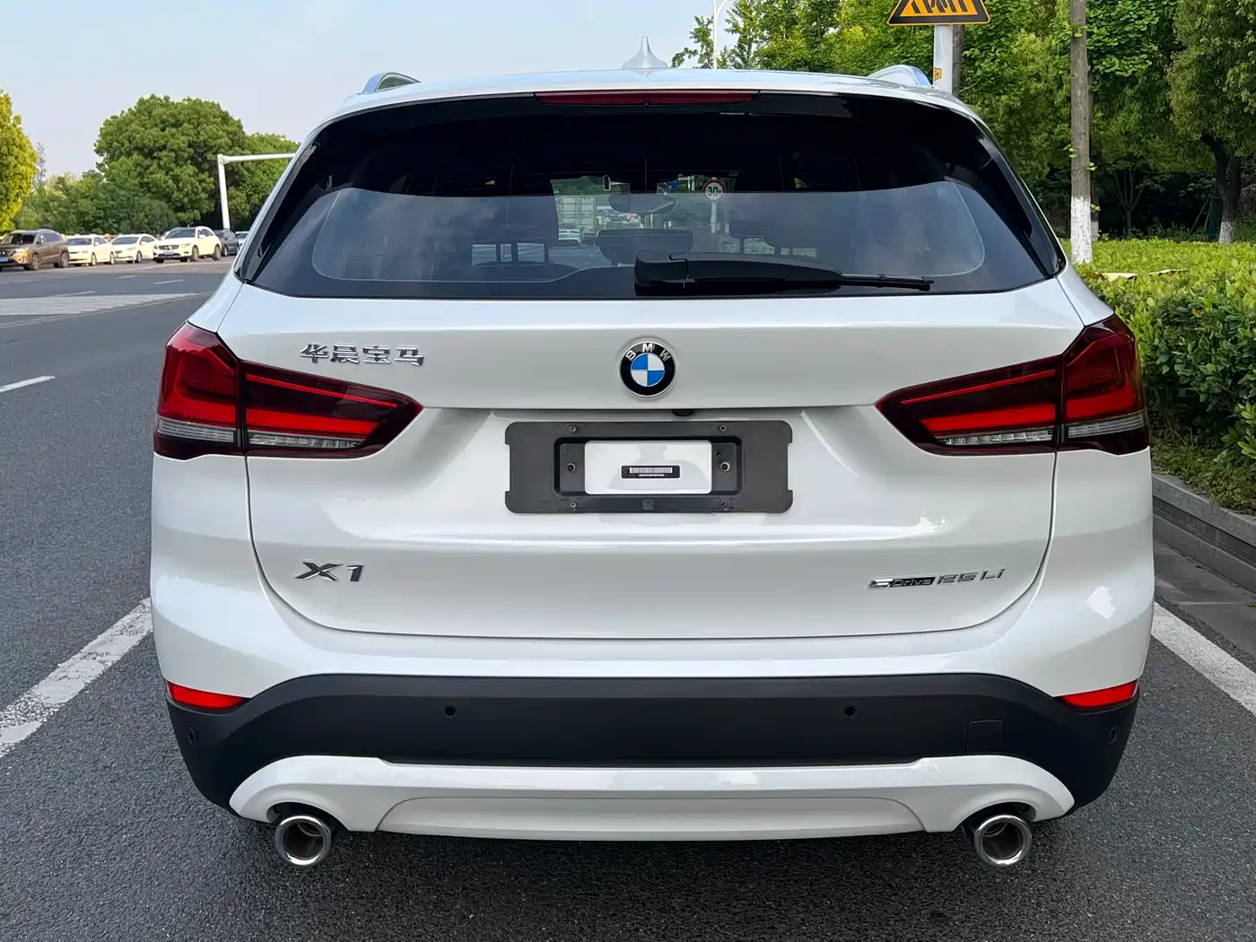 BMW X1 2021 sDrive25Li Leading фото 15