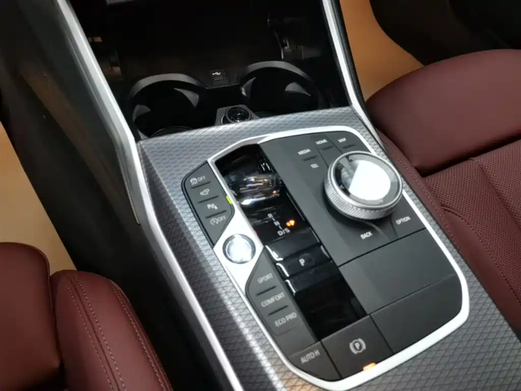 BMW 4 Series 2024 430i Gran Coupe M Sport Shadowline Package фото 14
