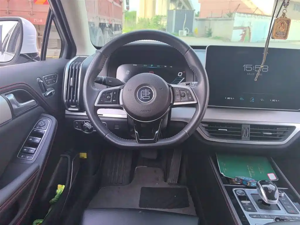 BYD Tang New Energy 2019 DM 2.0T AWD Intelligent Genesis Edition 7-seater China VI фото 7