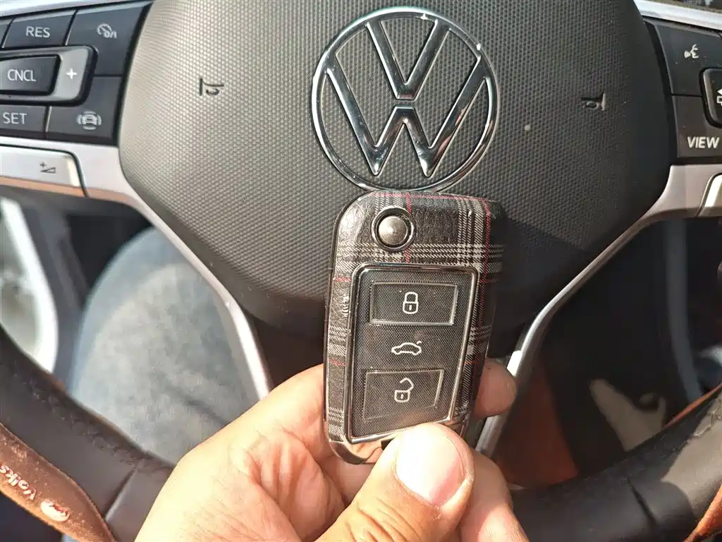 Volkswagen Bora 2024 200TSI DSG Joy Ride PRO Edition фото 12