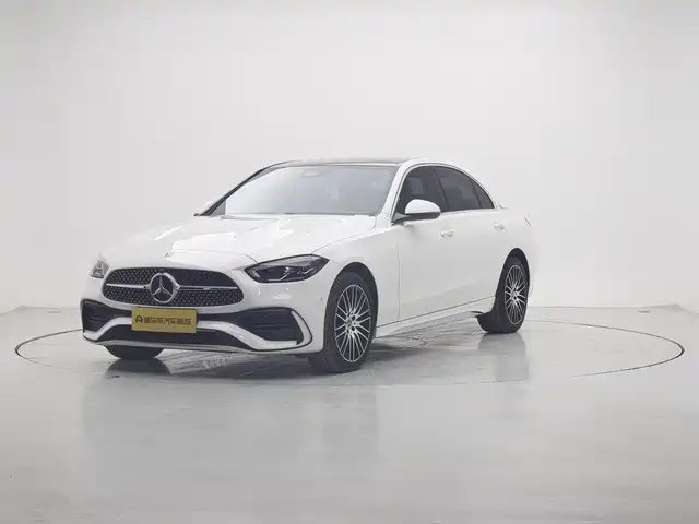 MERCEDES-BENZ CLASS C 2024